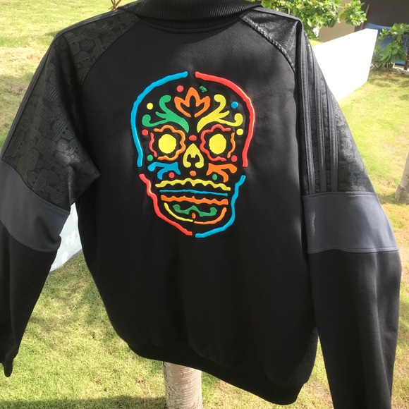 ADIDAS DIA DE LOS MUERTOS TRACK JACKET (RARE) - Picture 3 of 5